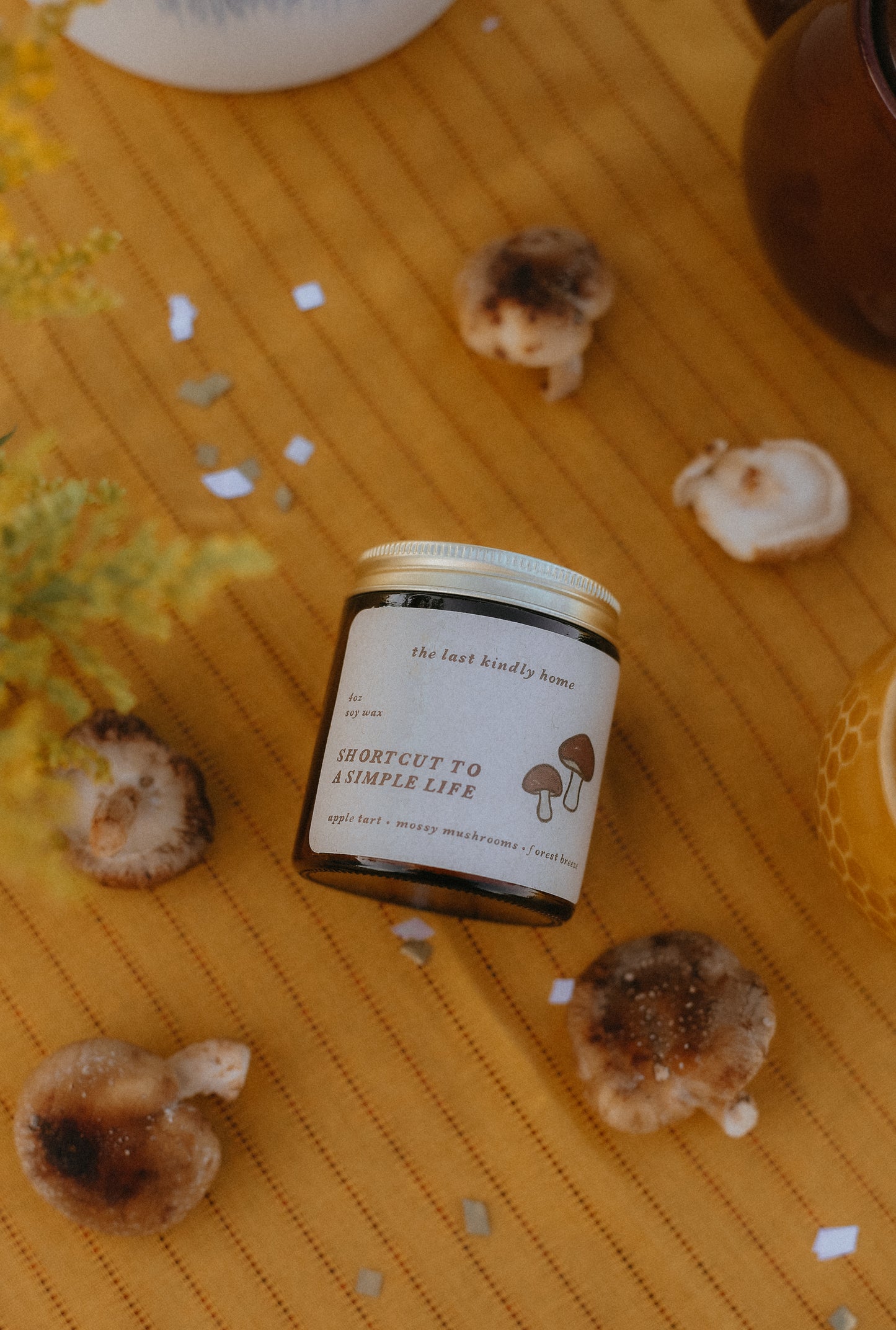 shortcut to a simple life candle