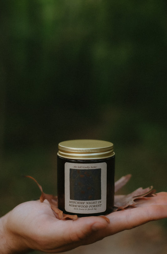 mischief night in mirkwood forest candle