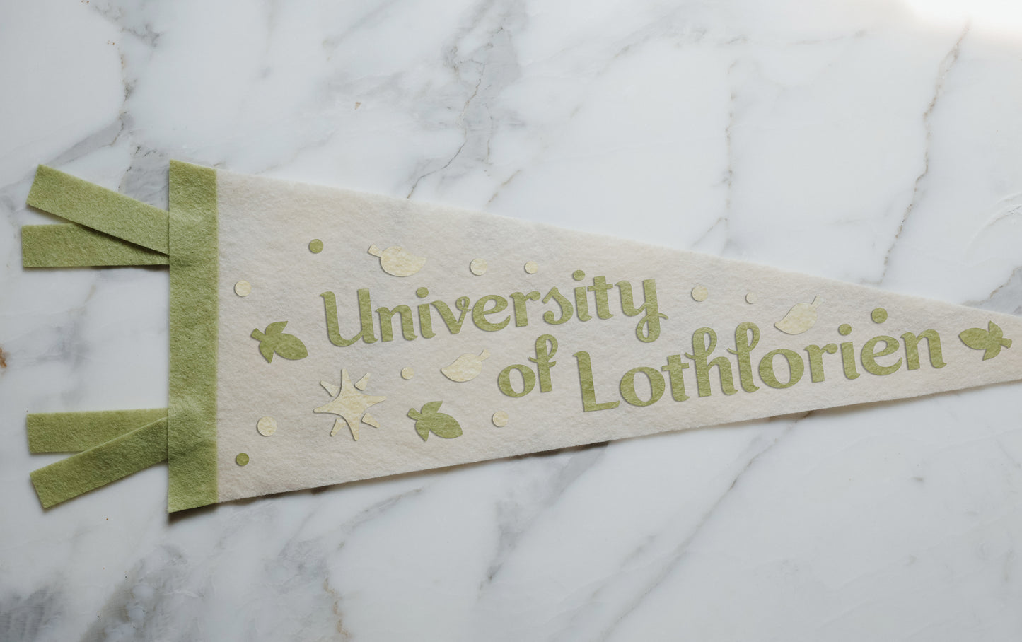 (PRE-ORDER) university of lothlórien welcome box