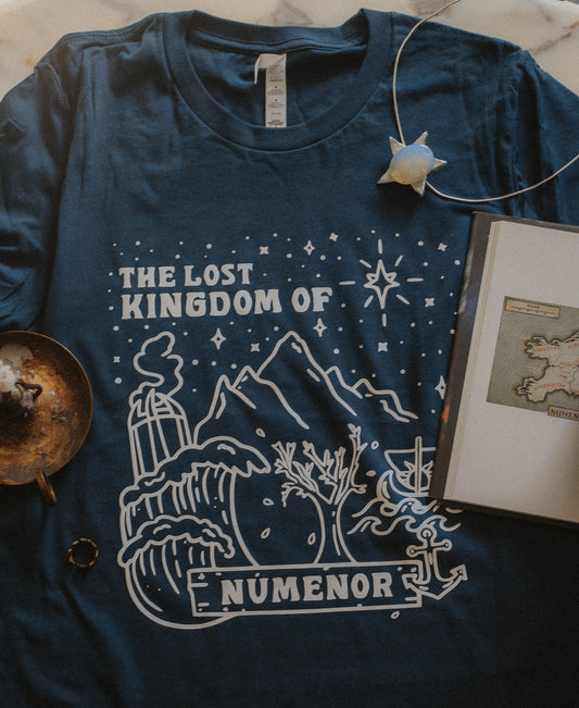 (PRE-ORDER) lost kingdom of númenor t-shirt